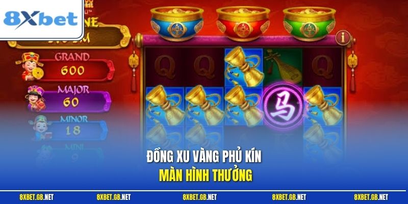 Đồng xu vàng phủ kín màn hình thưởng